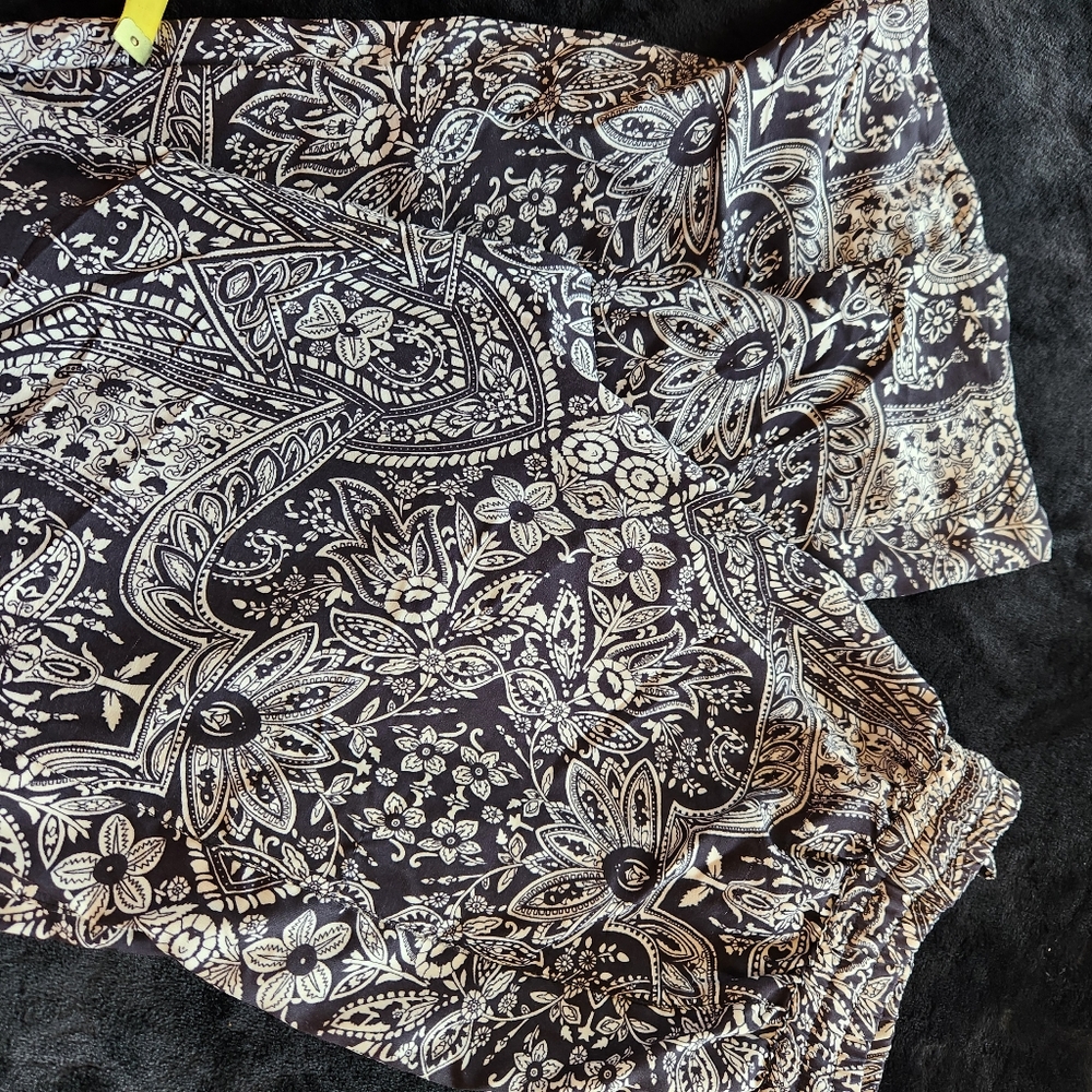 Spring pants - Picture 7 of 8